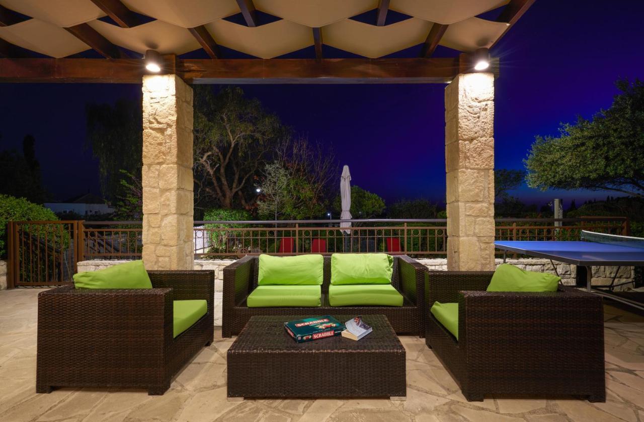 3 Bedroom Villa Madelini With Private Pool, Aphrodite Hills Resort 코우클리아 외부 사진