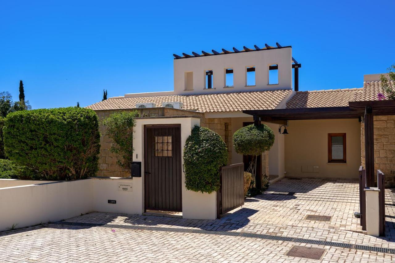 3 Bedroom Villa Madelini With Private Pool, Aphrodite Hills Resort 코우클리아 외부 사진
